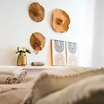 2 Bedroom - Terrasse - Wifi - Kaffee - Zentral - Ruhig - Business Apartmán Wiesbaden