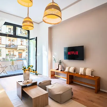 Apartment Urban Oasis - Premium - Terrasse - Grosszuegig Fuer 6 Personen *