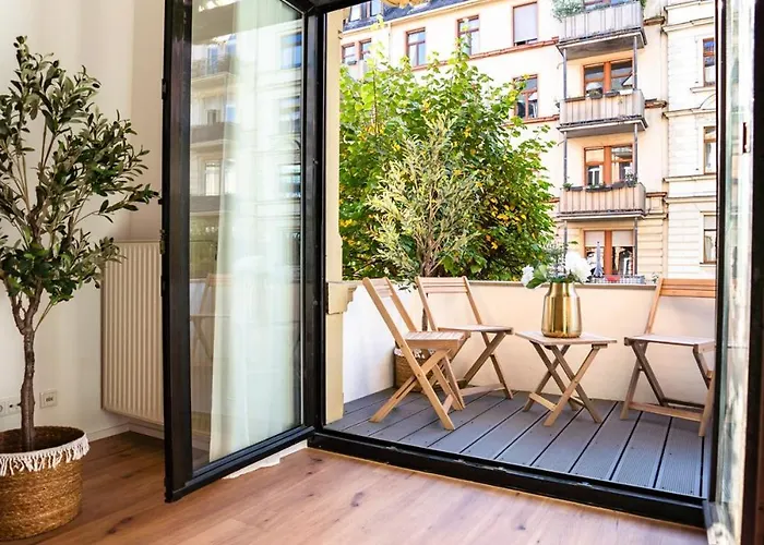 2 Bedroom - Terrasse - Wifi - Kaffee - Zentral - Ruhig - Business Wiesbaden