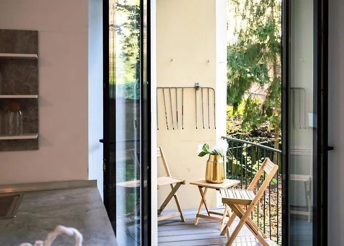 2 Bedroom - Terrasse - Wifi - Kaffee - Zentral - Ruhig - Business